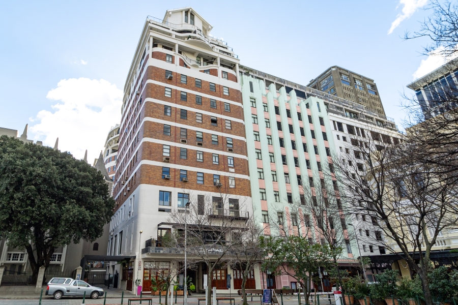 2 Bedroom Property for Sale in Cape Town City Centre Western Cape
